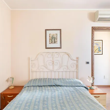 Re By Perle Di Puglia San Donaci